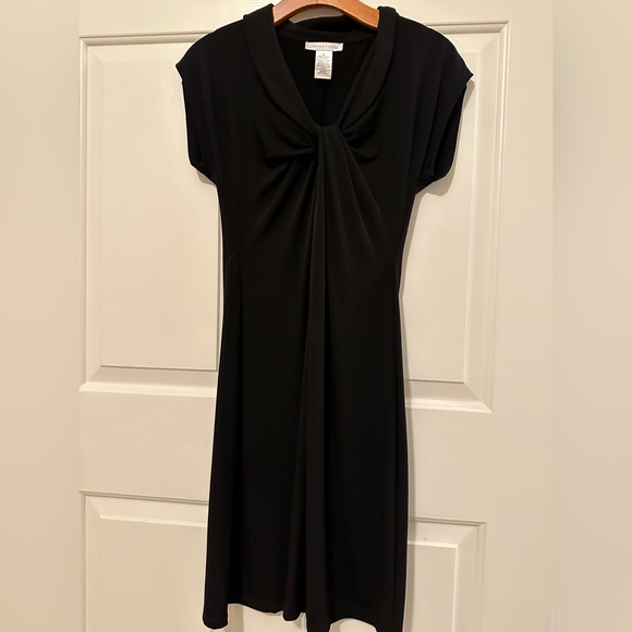 London Times Short Sleeve Black Sheath Knotted Bodice Dress Size 4 - Picture 1 of 7